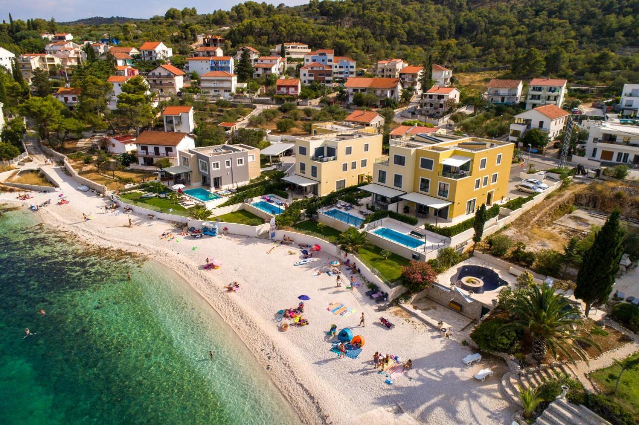 Acadia Beach Villas & Apartments Slatine Buitenkant foto