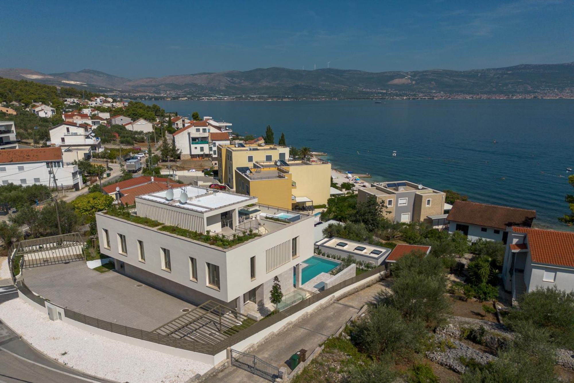 Acadia Beach Villas & Apartments Slatine Buitenkant foto