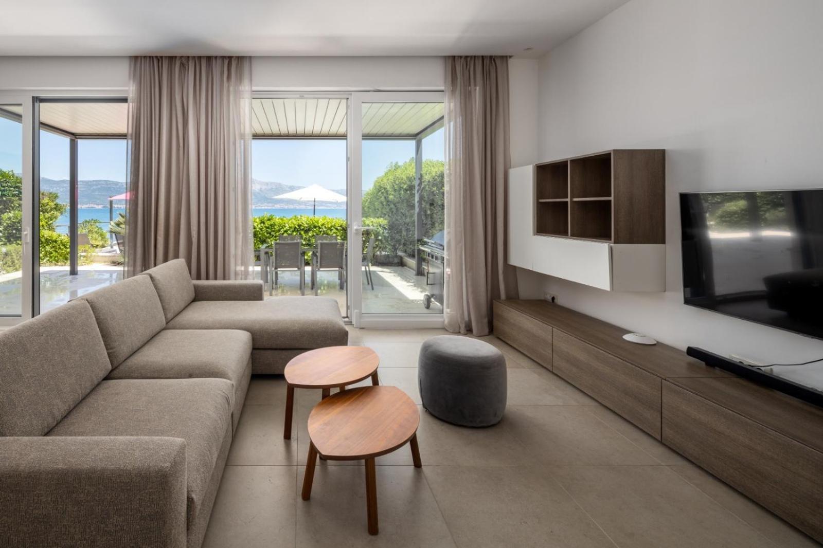 Acadia Beach Villas & Apartments Slatine Buitenkant foto