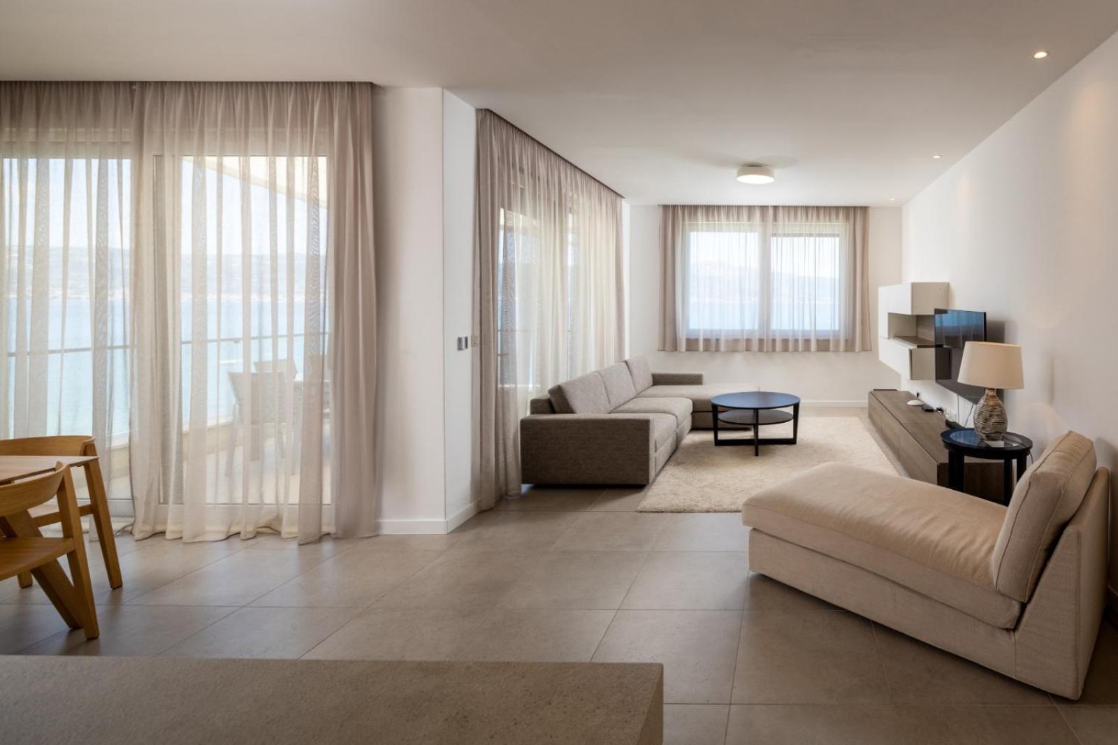Acadia Beach Villas & Apartments Slatine Buitenkant foto