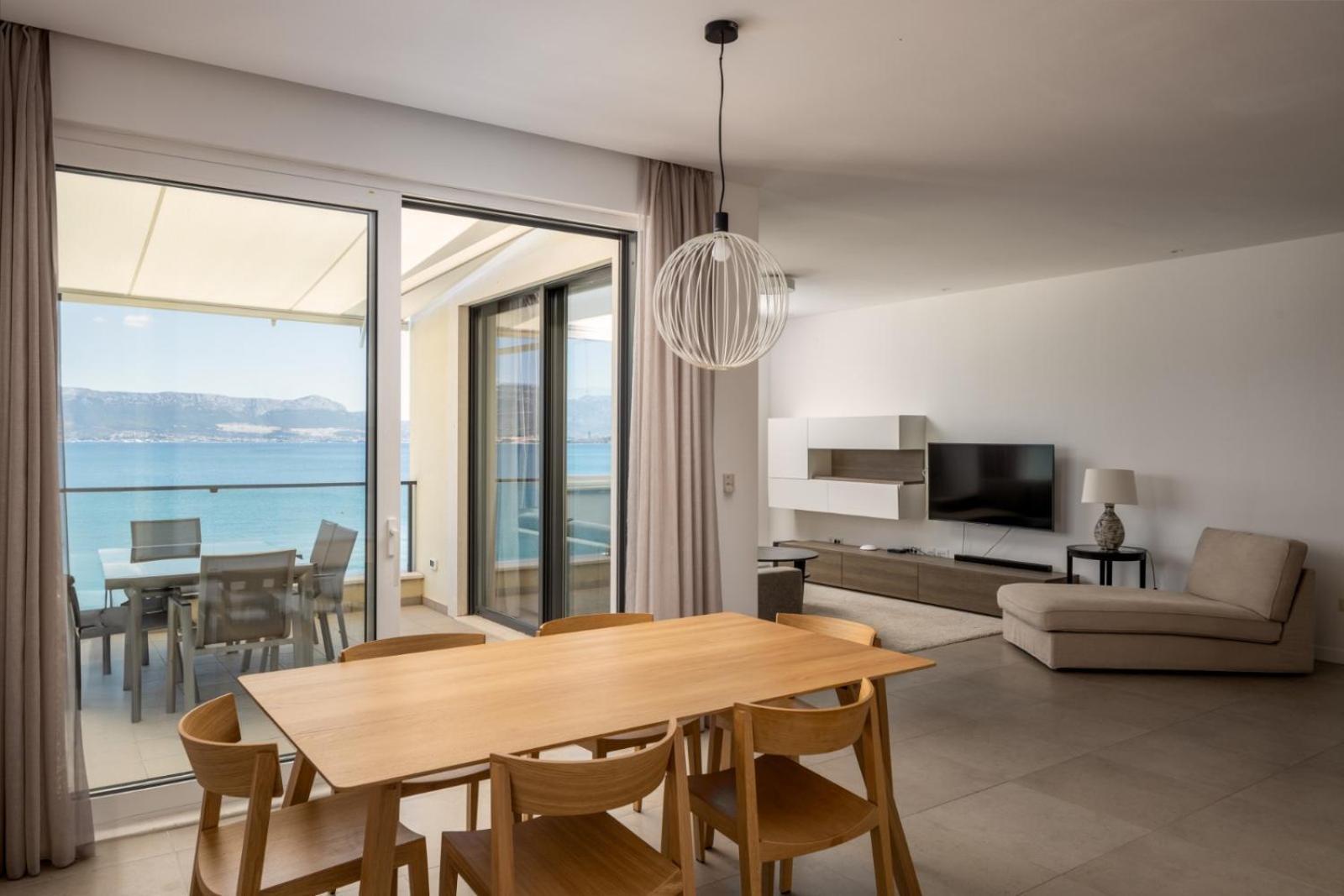 Acadia Beach Villas & Apartments Slatine Buitenkant foto